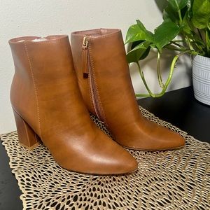 Cognac Brown Pointed Toe Boots